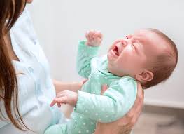 Menangis di malam hari adalah bagian dari proses tumbuh kembang yang normal pada anak. Solusi Atasi Bayi Sering Nangis Tiap Malam Susah Tidur Ilmu Share