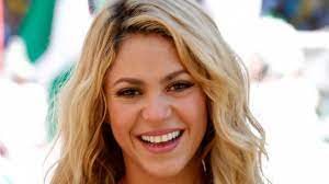 Shakira me enamore el dorado 2018 tour brings the lebanese hip shaker to perform her hits around the clobe including some from her very own lebanon itself al. Shakira Feiert 44 Geburtstag Knackige Latina Vibes Diese Poformances Gehen In Die Geschichte Ein News De