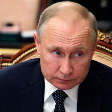 Путин увидел мем про себя, и объяснил рост цен на бензин (1 фото) автор: Pechenegi Iz Obrasheniya Putina Prevratilis V Poeticheskij Mem Cocseti Internet I Smi Lenta Ru