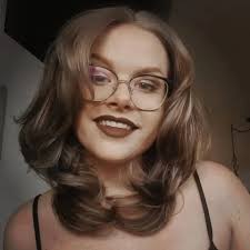 Sydney Curry (@sydney.curry_textiledesign) • Instagram photos and videos