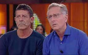 Anche in questo caso, però paolo era senza luca laurenti, e sempre più spesso ci si chiede che fine ha fatto. Paolo Bonolis Decide Di Rispondere Alle Domande Che Gli Fanno I Fans Su Luca Laurenti E Dice Sta Lottando Baritalia News