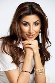 Greenwood S Courtney Khondabi From Broadcast News To Qvc Accent Indexjournal Com