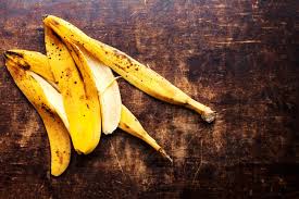 Oeufs et farine de riz source : Peau De Banane Sur Le Visage Pour Un Masque Facial Miracle