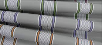 Nous réalisons votre toile sur mesure pour store de terrasse. Toile De Store Banne