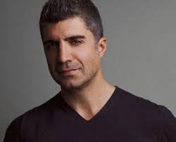 Özcan deniz,2011 şubat ayında vizyona giren, ya sonra isimli senaryosunu üstlendiği filmde bu kez oyunculuğunun dışında yönetmen kimliği ile sevenleriyle buluşmuştur. Ozcan Deniz Celebrity Age Weight Height Net Worth Dating Facts