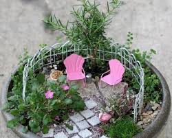 Miniatur Garten Selber Gestalten 25 Schone Ideen Fur Mini Garten Mini Garten Miniaturgarten Feengarten
