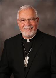 1 L'ÉGLISE EN GASPÉSIE ET AUX ÎLES-DE-LA-MADELEINE Services diocésains  Évêque et services administratifs Services de la