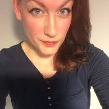 Nora Graff's Instagram, Twitter & Facebook