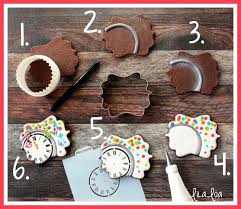 Learn How To Make Decorated Sugar Cookies That Look Like A New Year S Eve Party Tutorial Sugar Cookies Decorated Sugar Cookies Fancy Cookies