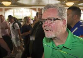 Boxing News: Find Out Freddie Roach's Secret Weapon as Pacquiao Prepares  for Mayweather Clash