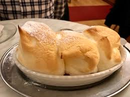La recette par la cuisine des 3 soeurs. Salzburger Nockerl The Famous Austrian Souffle Faraway Life