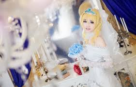 Wallpaper look, girl, flowers, gentle, Edith Laurent-Neuhauser for mobile  and desktop, section настроения, resolution 2000x1333