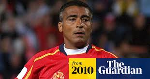 Brazil football legend Romário shoots for political power