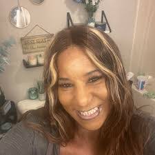 Aisha Sutton's Instagram, Twitter & Facebook