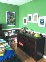 A few practical yet fun furnishings will deck out a ninja turtle bedroom in style. Ninja Turtles Bedroom Decor Room Turtle Atmosphere Ideas Decorsarah Bed Theme Teenage Mutant Supplies Bathroom Tmnt Set Apppie Org