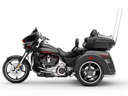 meet harley davidsons newest cvo the 2020 tri glide