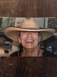 Christi Cannon's Instagram, Twitter & Facebook