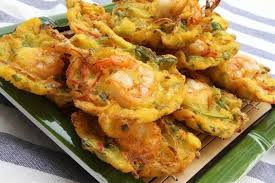 Kuih cucur udang antara kuih yang menjadi kegemaran ramai. Resepi Kuih Udang Alor Gajah