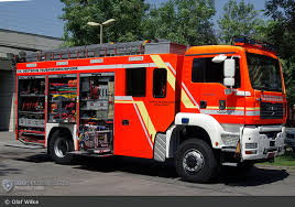 Maybe you would like to learn more about one of these? Einsatzfahrzeug Santiago De Chile Cuerpo De Bomberos Hlf Rx 15 Bos Fahrzeuge Einsatzfahrzeuge Und Wachen Weltweit