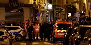 Deux femmes voilées attaquées au couteau à paris : Attaque Au Couteau A Paris Ronan 29 Ans Tue Samedi Quelqu Un De Vraiment Bien