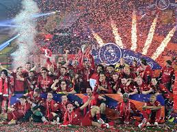 Each trophy stands 3ft 5in (104cm) tall and is 2ft (61cm) wide. Champions Liverpool Lift Premier League Trophy After Chelsea Win Football Gulf News