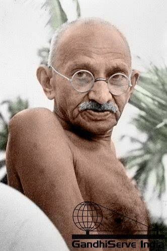 MAHATMA - Mahatma Gandhi during an evening prayer at "Palm Bun", Juhu Beach, Bombay, May/June 1944. https://www.mahatmagandhislifeincolour.org/ #gandhi150 #lifegandhi #gandhiserve | Facebook