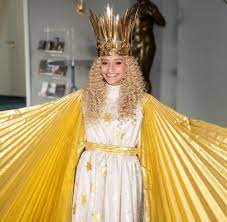 Dezember bringt das christkind die geschenke. Nurnberg Hier Zeigt Sich Benigna Munsi Als Christkind Welt