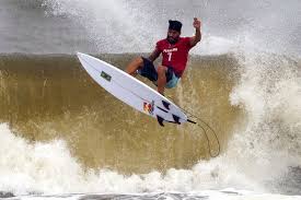 Celebrado por muitos, ignorado pelos mais puristas… o próximo final de semana entrará para a história com a primeira disputa de surf no maior evento esportivo do planeta. Hns59epjsoixkm