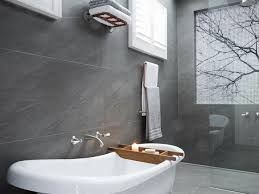 Mar 26, 2018 · head of household is a filing status for single or unmarried taxpayers who have maintained a home for a qualifying person, such as a child or relative. The Block 2017 Josh And Elyse Score Win After Unveiling Round Bath