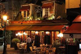 Le Petit Chatelet In Paris Chatelet Oh The Places You Ll Go Paris