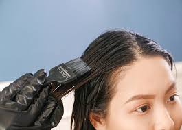 The formula bonds hair, coating it with a protective barrier around each strand which is what reduces frizz, seal the cuticle and protect hair from hair damaging factors such as humidity. Brazilian Blowout 101 What It Is And Where To Get It Booky