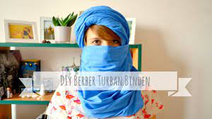 So make sure the shirt is like a large or xl. Diy Travel Berber Turban Binden Youtube
