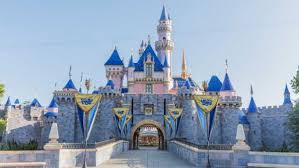 By barbara forster computerworld | imagine sitting in your office or at home and suddenly seeing the wall in fr. Take A Stayathome Virtual Tour Of Disneyland With These 88 Movies And Shows During Coronavirus Shutdown Orange County Register
