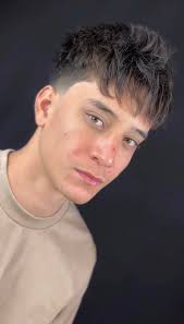 Hello Everyone 🙂 I am a barber in Shelley looking to continue building my  clientele. I do haircuts, beard grooms, straight razor hot shaves and  eyebrow/nose waxing. Let me know if you