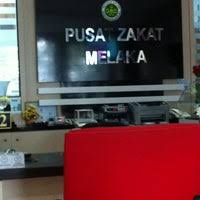 Bagi pembayar yang pernah membuat transaksi pembayaran zakat di zakat melaka, sila pilih dan masukkan jenis pengenalan dan no. Pusat Zakat Melaka City Hall