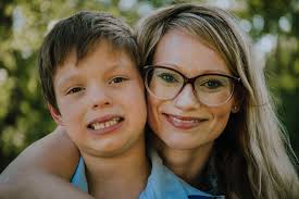 Our collaborative partner Bringing Everybody Together (Bet) by Richard  Washington did a beautiful job distributing toys, gifts, clothes, bikes and  sport athletic game balls to over 100 families and over 300 children