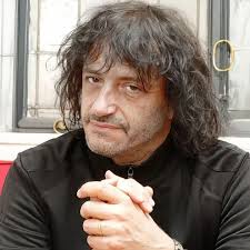 EFEMERIDES TANGUERA:El 10 de Septiembre de 1911,Nacio en el Pueblo de  Bonifacio (Partido de Guamini,Provincia de Buenos Aires) Una de Las Maximas  Exponentes Del Tango y la Cancion Criolla,la Señora Nelly Omar