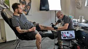 Best forearm tattoos for men: Star Tatowierer Slimheli Irre Geschichten Der Stars Fussball Sonstiges