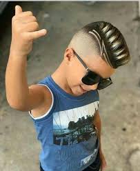 7 gaya rambut cowok yang bakal tren di 2018 ala seleb via men.idntimes.com. Gaya Mohawk Bangkit Kembali Trendy 2020 Media Pakuan
