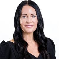 Krista Mayo's Instagram, Twitter & Facebook