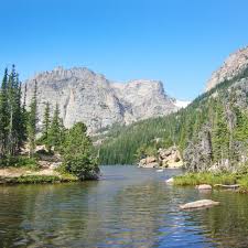 Cpw issues hunting and fishing licenses, conducts research to improve wildlife management activities, protects high priority wildlife. Nationalparks Monuments In Colorado Erkunden Canusa