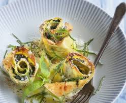 Roses De Lasagnes Chevre Epinard Recette De Roses De Lasagnes Chevre Epinard Marmiton Recettes De Cuisine Lasagnes Alimentation