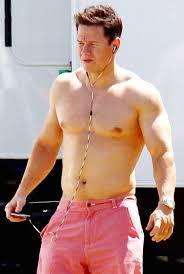 My god, i say the name mark wahlberg and my finger couldn't scroll fast enough to click on this picture! Mark Wahlberg Height Weight Age Girlfriend Family Facts Biography