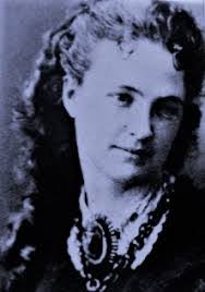 Gail Custer's Instagram, Twitter & Facebook