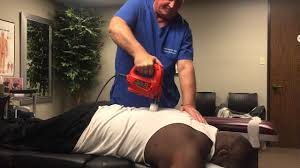 Chiropractic Adjustment For Hip Pain Leg Pain At Advanced Chiropractic Relief Youtube