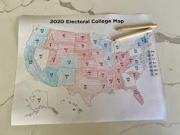 Each state chooses electors (their number set according to the number of men and women it sends to congress) sworn to vote for the candidate who won the most votes. 2020 Free Printable Electoral College Map Classy Mommy