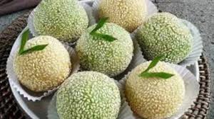 Dilansir dari kompas.com, berikut ini 6 hal yang harus. Cara Membuat Onde Onde Basah Sedang