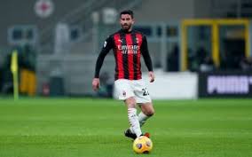Jugador de fútbol profesional @acmilan & @argentina. 4afbs9qhuja Wm