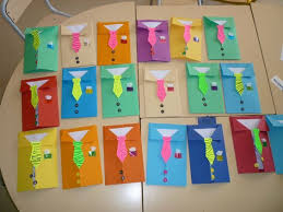 Objectifs que de venir en aide aux enfants et de permettre aux enseignants un accés rapide à de nombreux domaines d'activités. Carte Fete Des Peres Arts Visuels En Maternelle Fete Des Peres Cartes Fete Des Peres Carte Fete Des Meres Maternelle