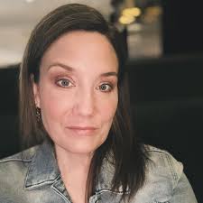 Katherine Hocking's Instagram, Twitter & Facebook